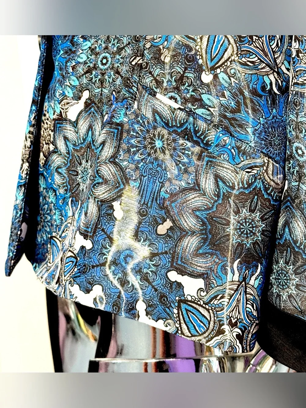 Helmut Lang Blue Mandala Print Blazer w/Black Trim - shiny outer, silk lining - Picture 5 of 7